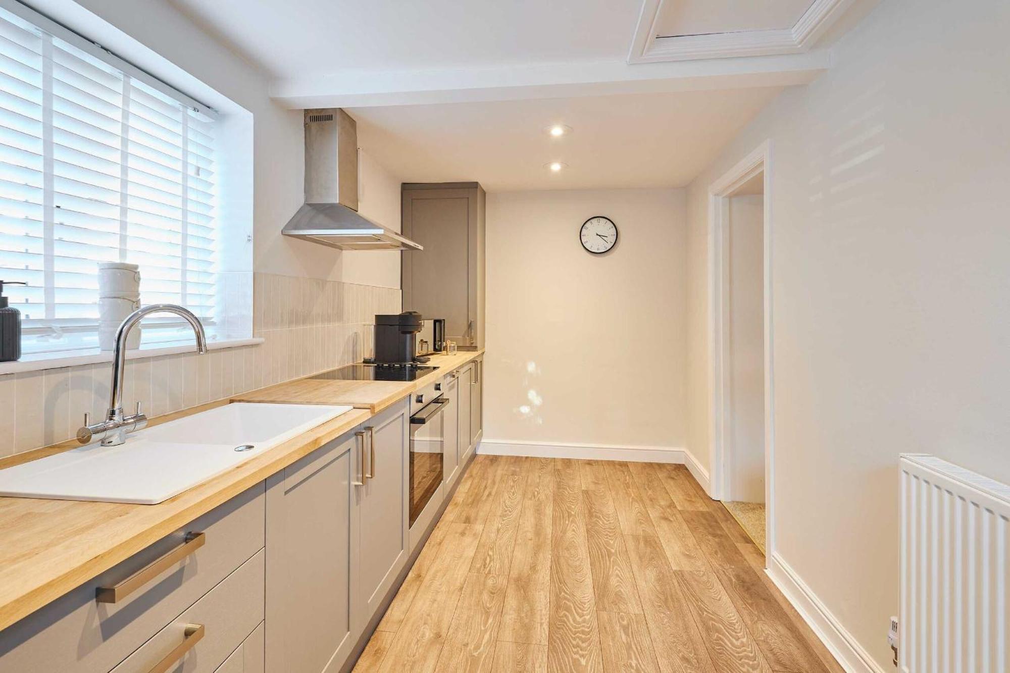 Host & Stay - The Raven Hotel Much Wenlock Exteriér fotografie